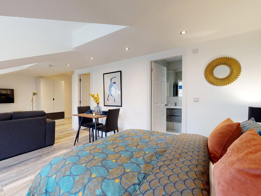4 bed Apartment for rent in Leeds. From Beercocks - Cottingham
