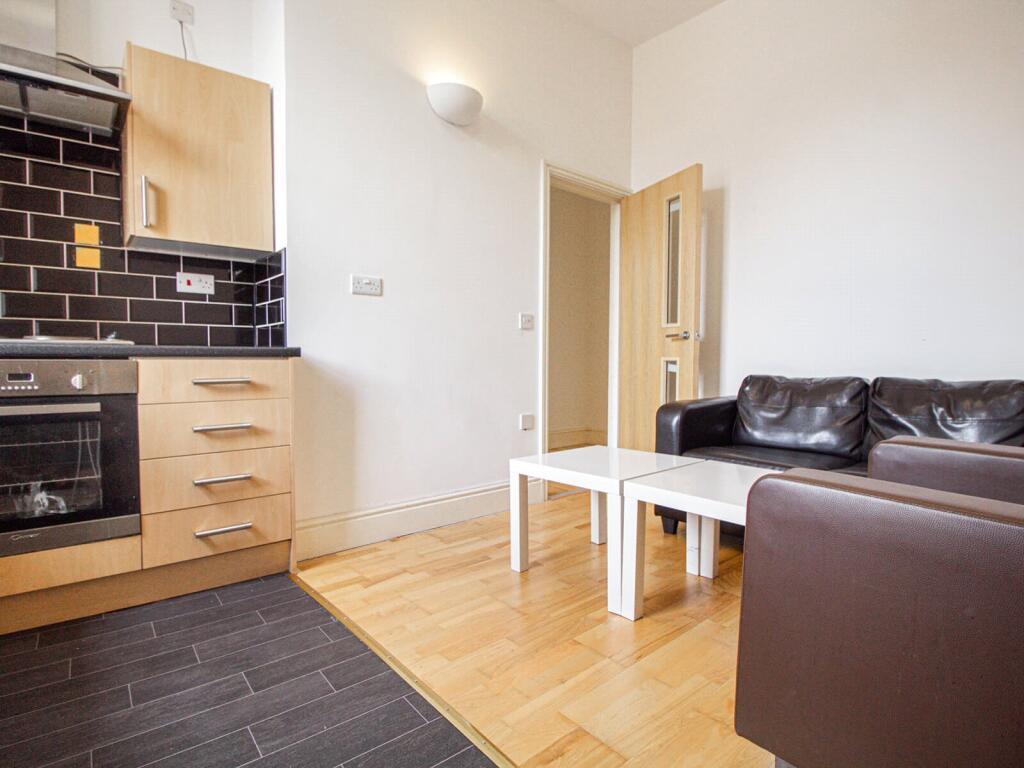 2 bed Apartment for rent in . From Beercocks - Cottingham
