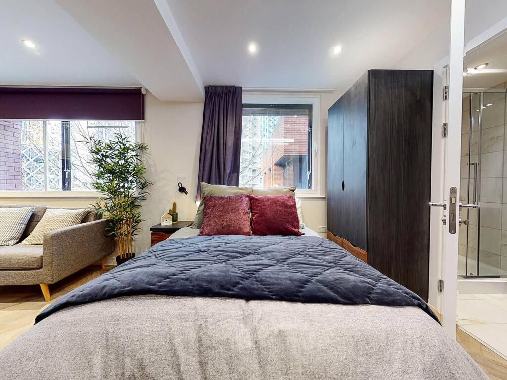 4 bed Apartment for rent in Leeds. From Beercocks - Cottingham 4 bed Apartment for rent in Leeds. From Beercocks - Cottingham