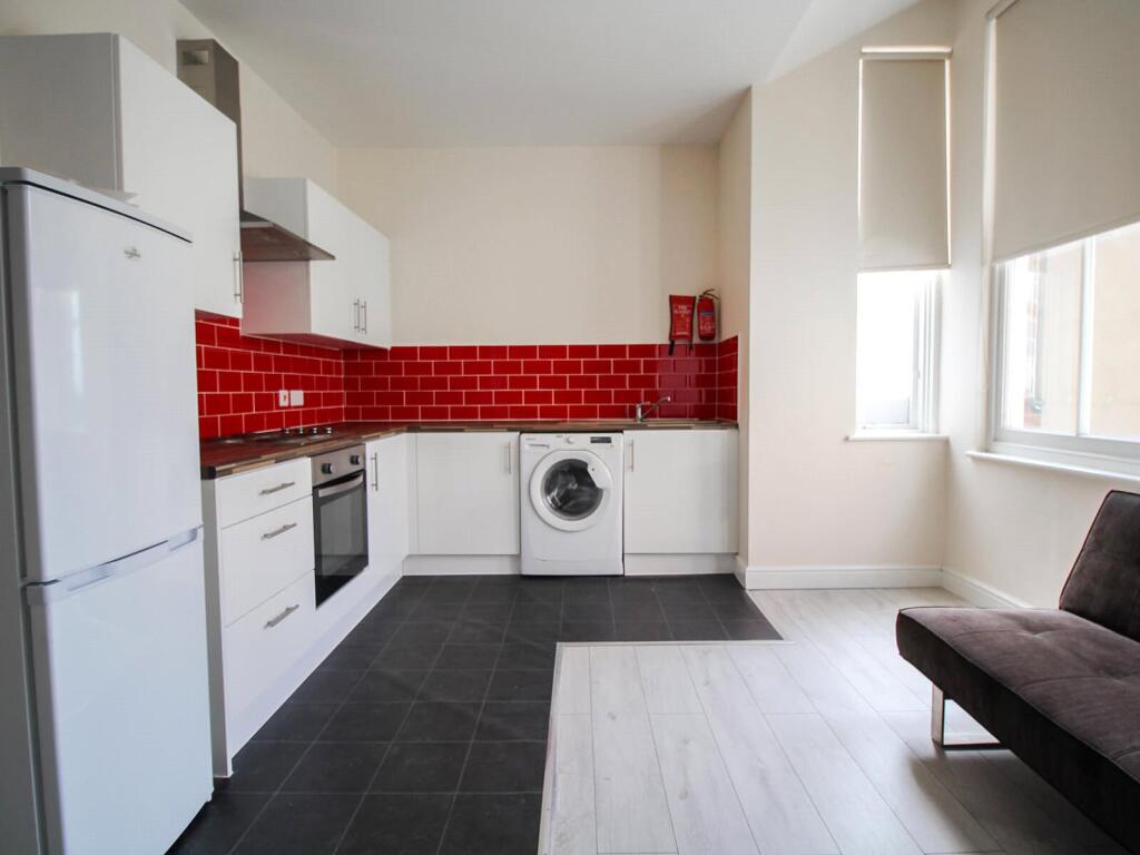 4 bed Apartment for rent in Leeds. From Beercocks - Cottingham