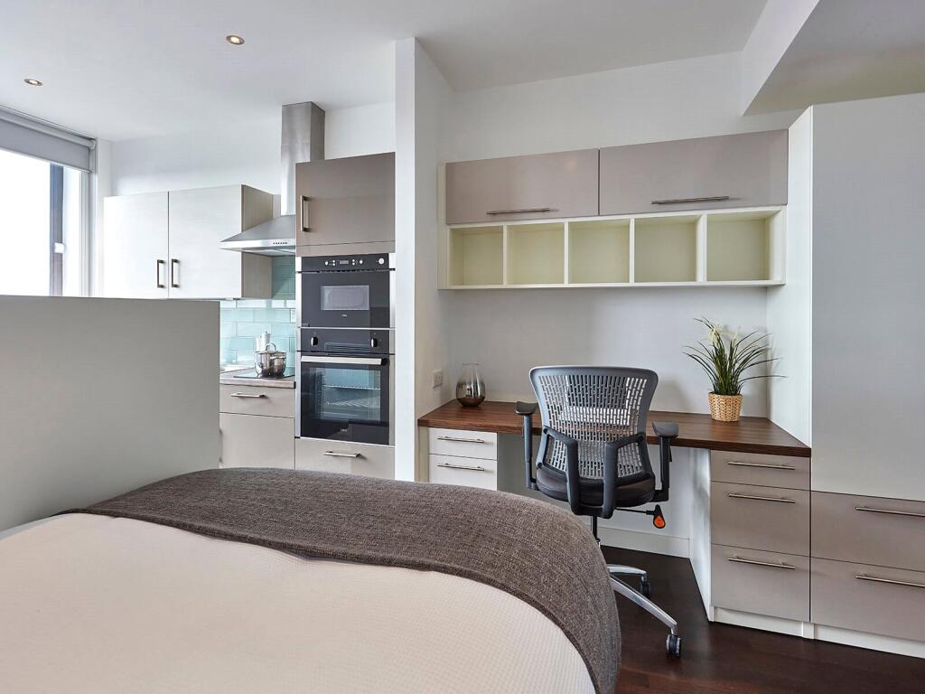 4 bed Apartment for rent in York. From Beercocks - Cottingham 4 bed Apartment for rent in York. From Beercocks - Cottingham