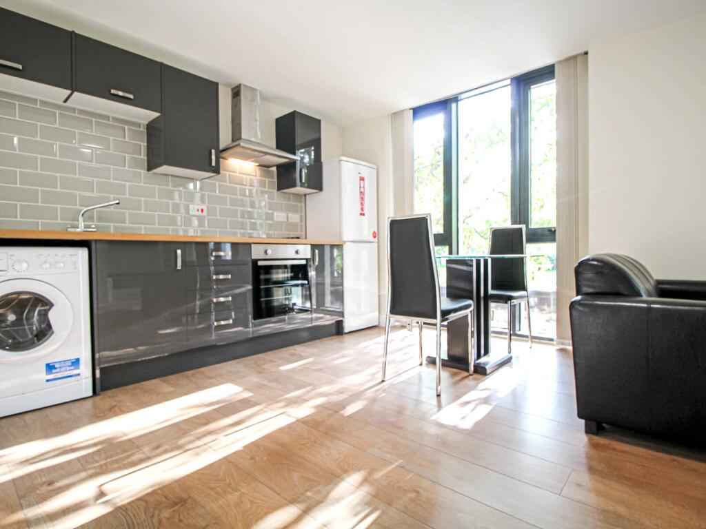 1 bed Apartment for rent in Leeds. From Beercocks - Cottingham 1 bed Apartment for rent in Leeds. From Beercocks - Cottingham