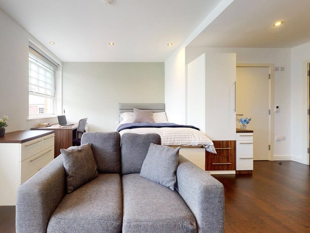 1 bed Apartment for rent in Leeds. From Beercocks - Cottingham 1 bed Apartment for rent in Leeds. From Beercocks - Cottingham