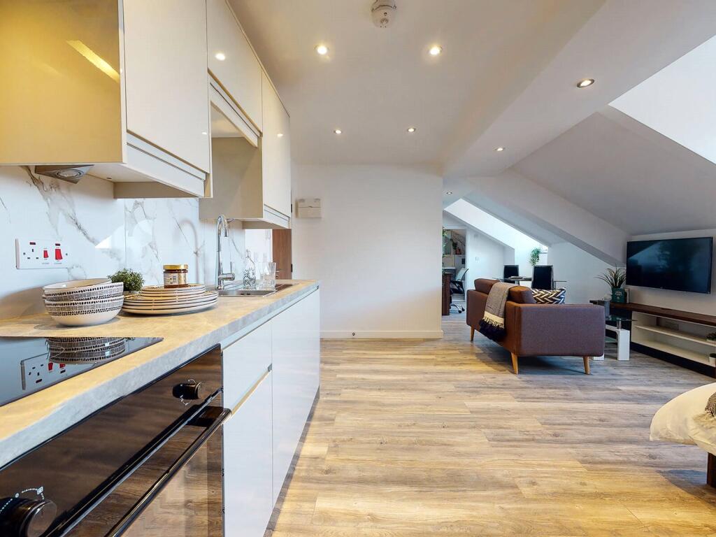 4 bed Apartment for rent in Leeds. From Beercocks - Cottingham
