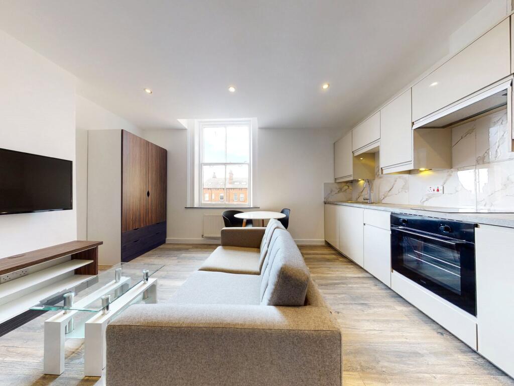 4 bed Apartment for rent in Leeds. From Beercocks - Cottingham