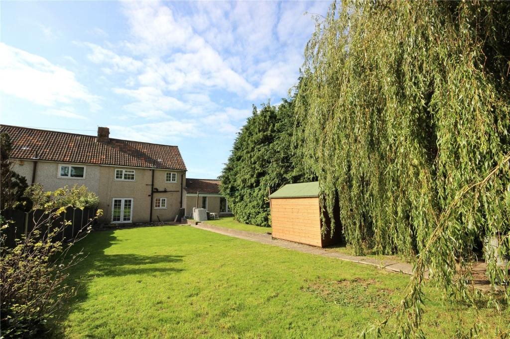 7 bed House (unspecified) for rent in Filton. From Loc8me - Bristol