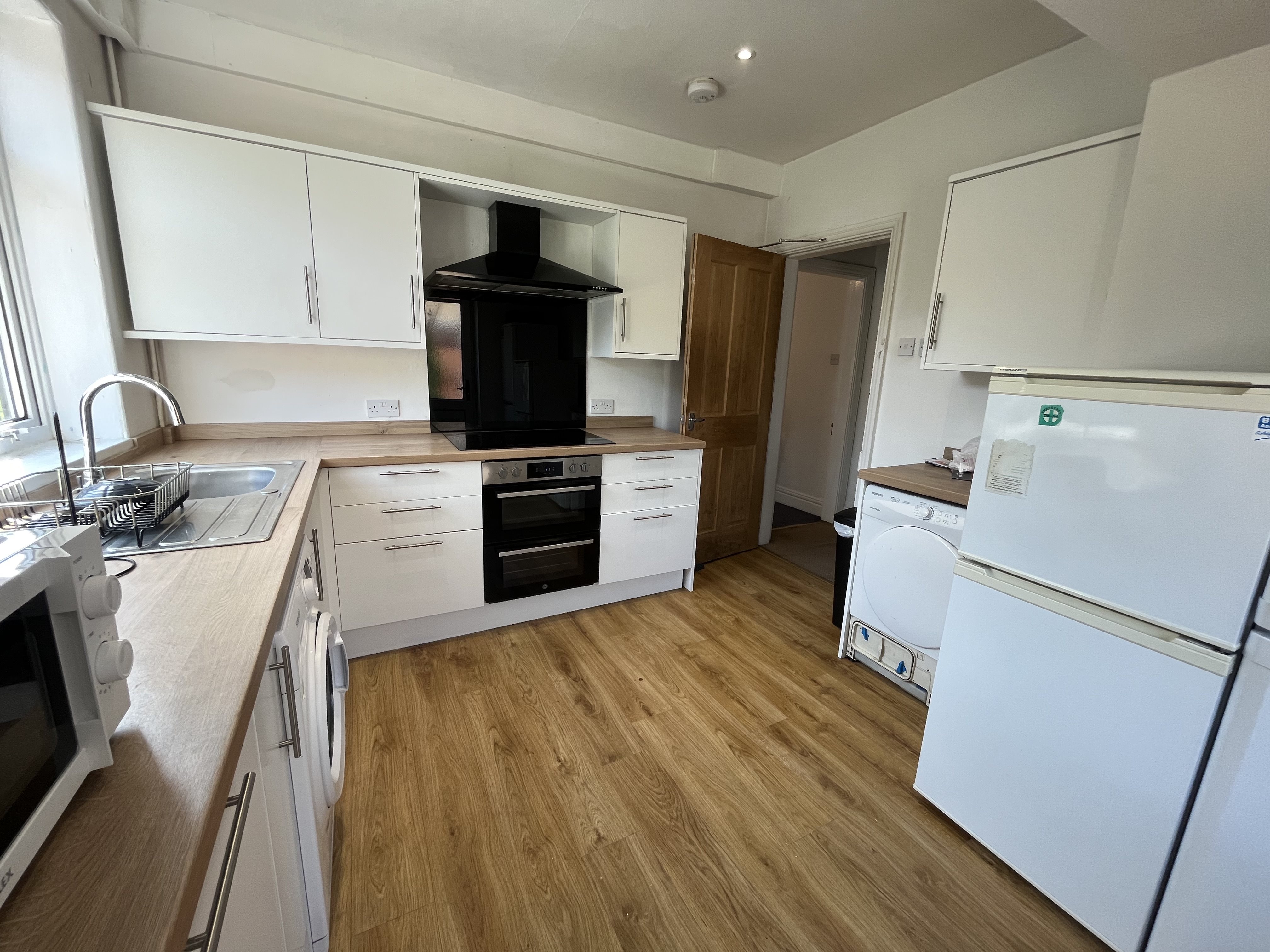 6 bed House for rent in Durham. From Loc8me - Durham