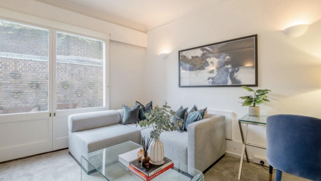 2 bed Apartment for rent in London. From Luxury Living Homes International