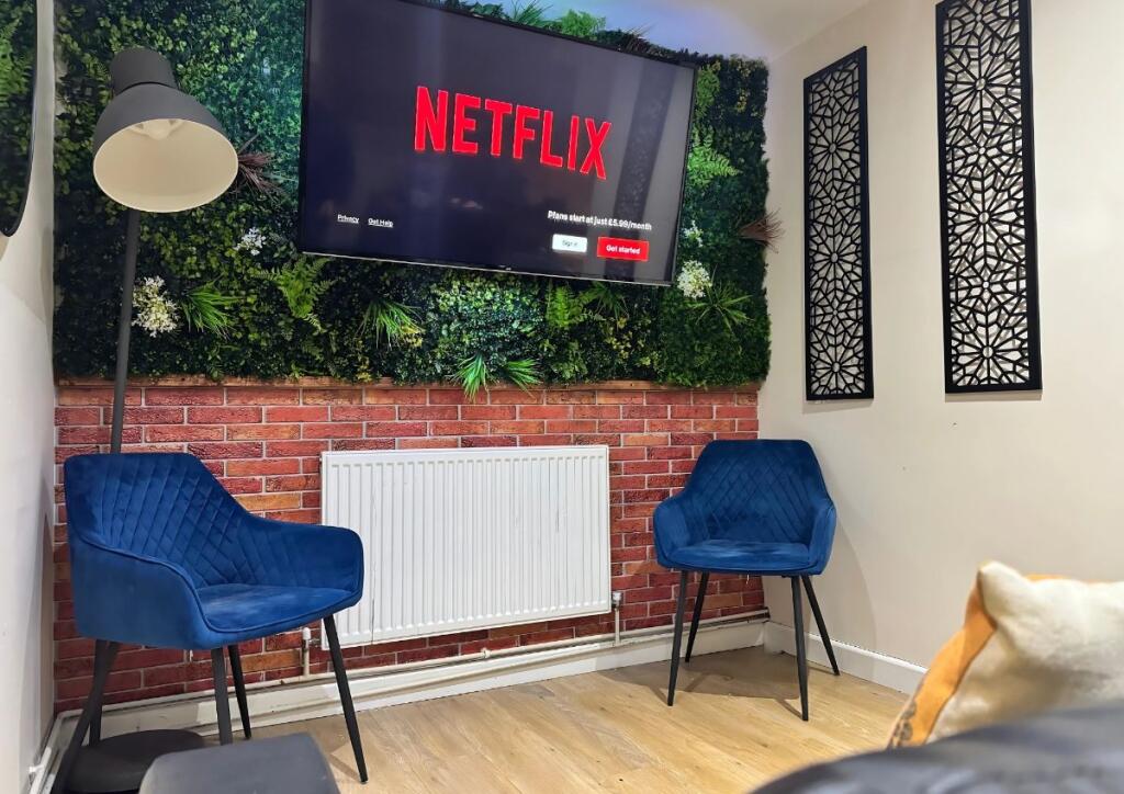 1 bed Semi Detached for rent in Rough Common. From Nicholas Humphreys - Canterbury