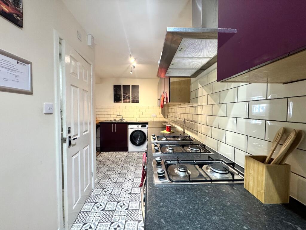 5 bed Semi Detached for rent in Tyler Hill. From Nicholas Humphreys - Canterbury