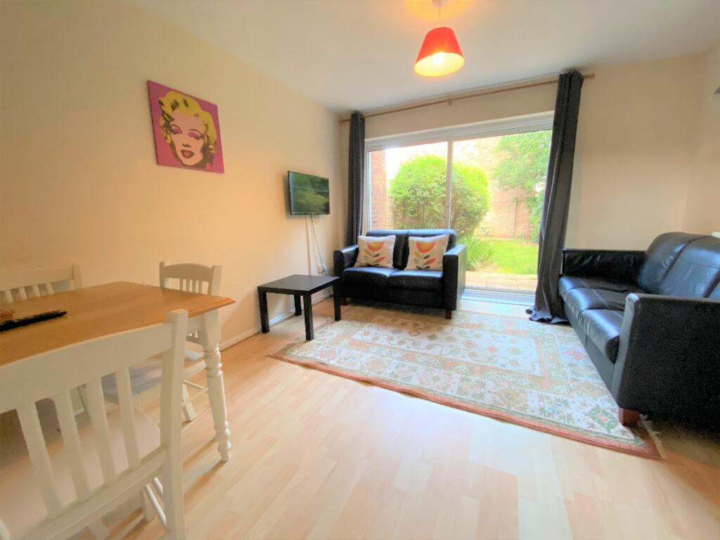 4 bed Mid Terraced House for rent in Canterbury. From Nicholas Humphreys - Canterbury