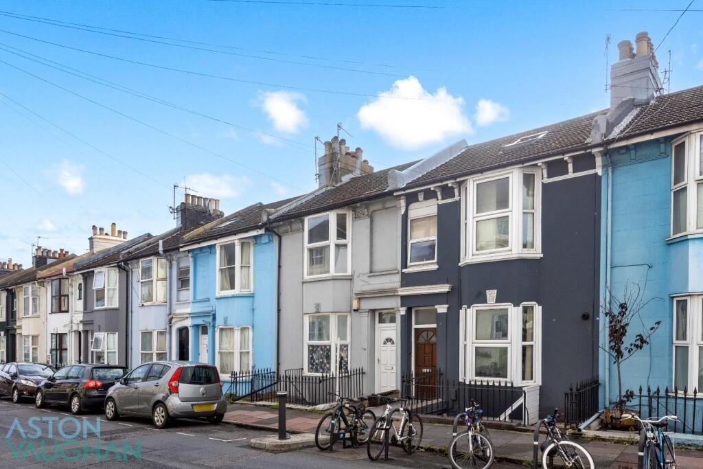 5 bed Mid Terraced House for rent in Ovingdean. From Clarity Property Management