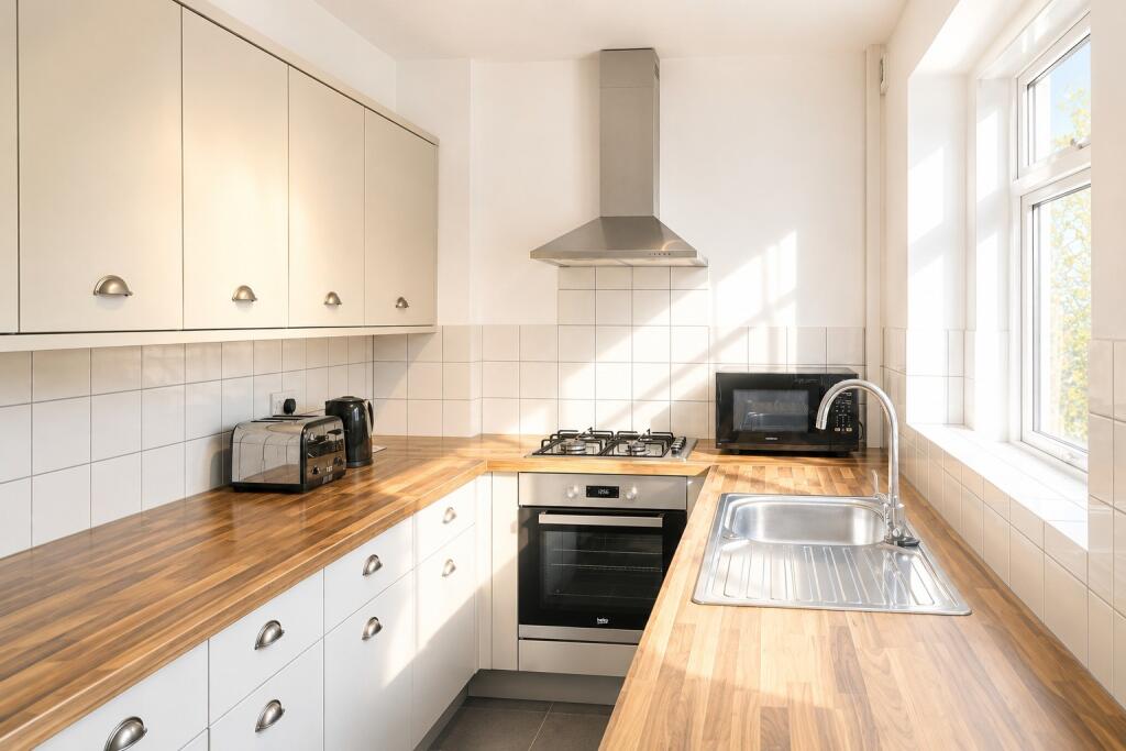5 bed Semi Detached for rent in Ovingdean. From Clarity Property Management 5 bed Semi Detached for rent in Ovingdean. From Clarity Property Management