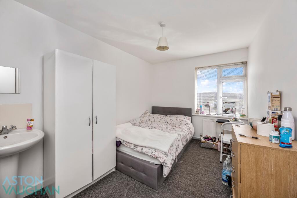 4 bed Studio for rent in Brighton and Hove. From Clarity Property Management