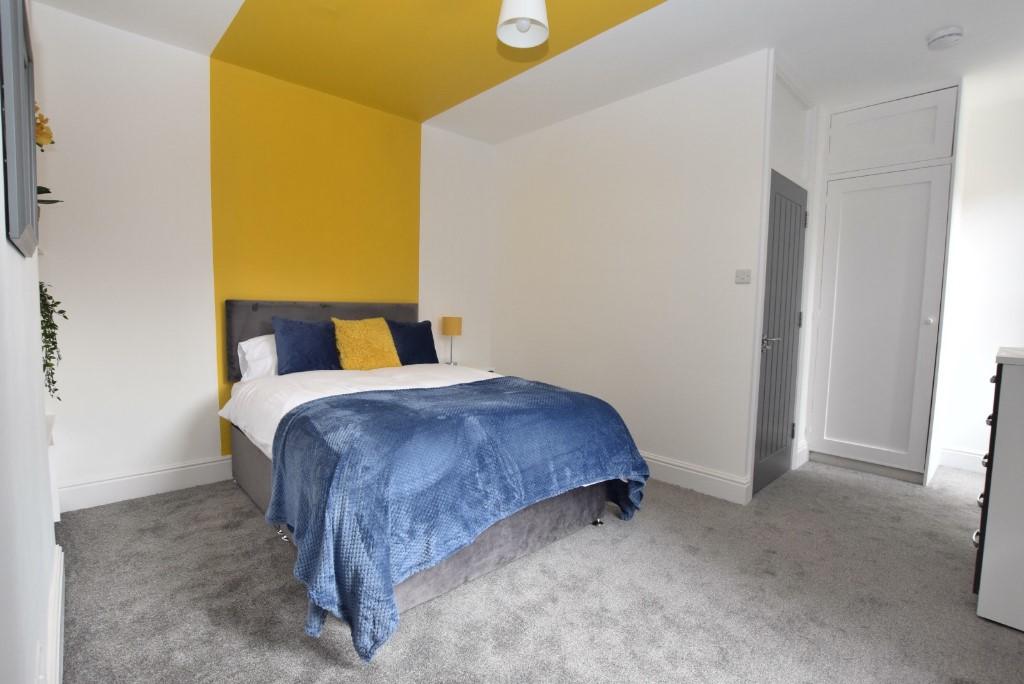 5 bed Mid Terraced House for rent in Derby. From Key Properties - Derby