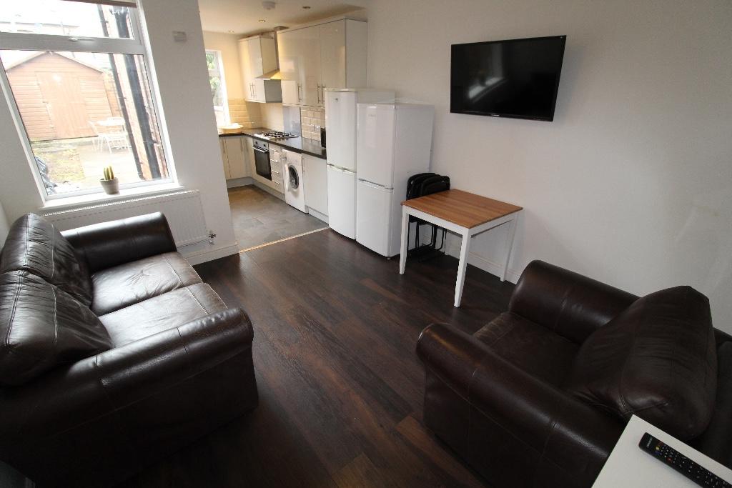 3 bed Detached for rent in Mackworth. From Key Properties - Derby