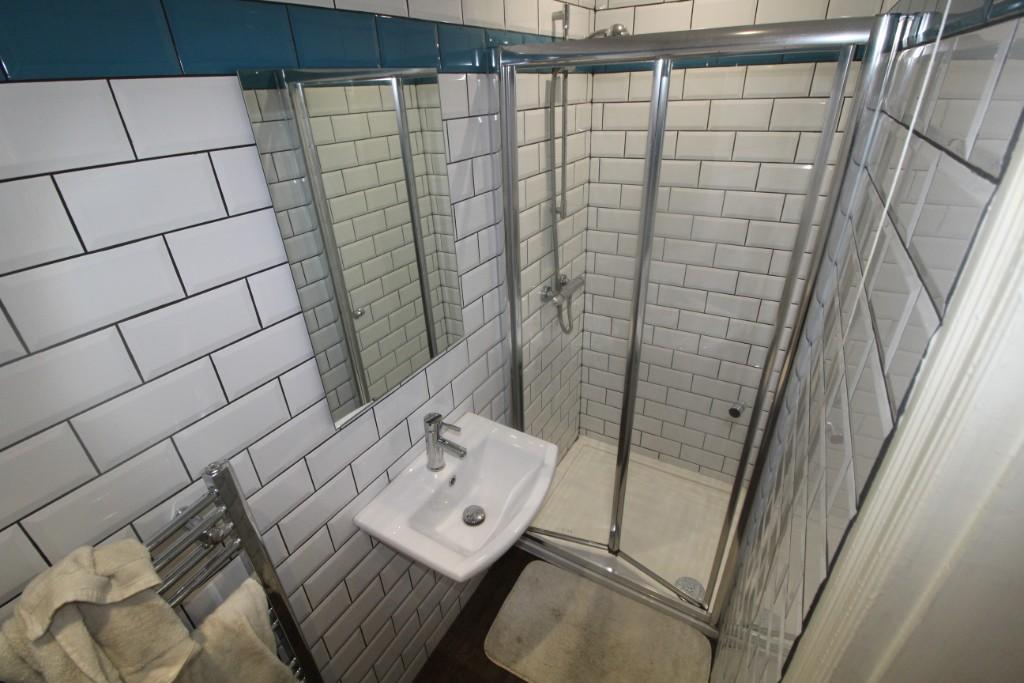 4 bed Mid Terraced House for rent in Mackworth. From Key Properties - Derby