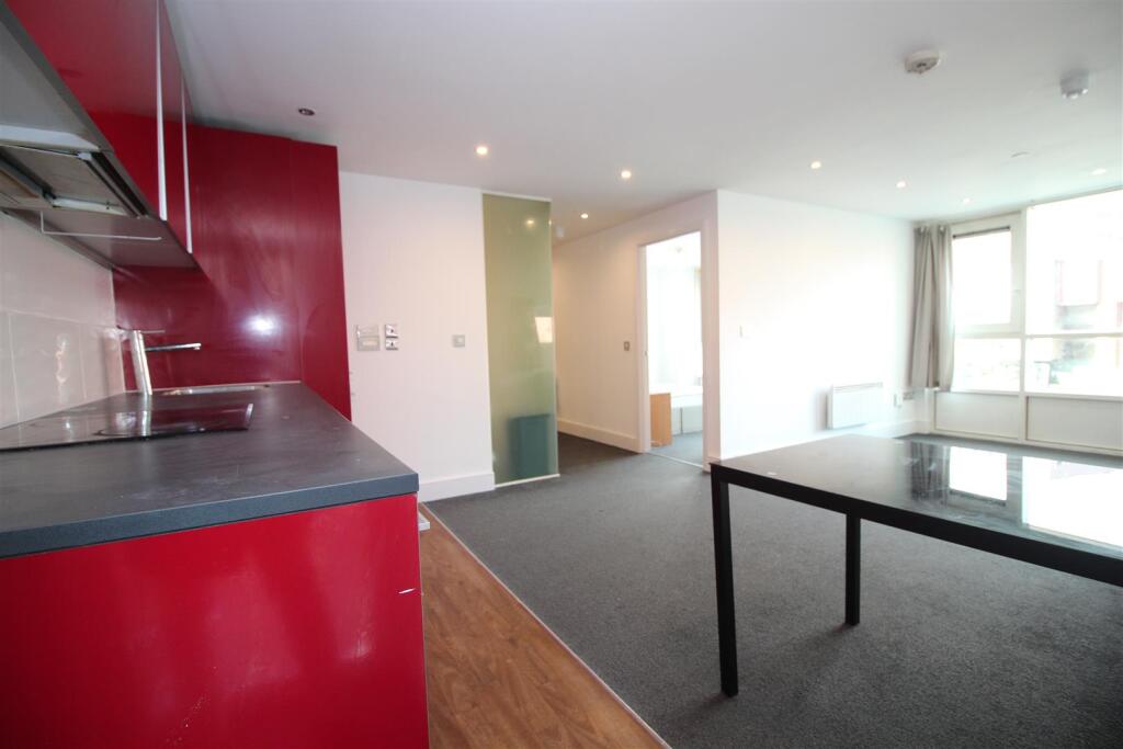 2 bed Apartment for rent in Nottingham. From Set To Let - Leicester 2 bed Apartment for rent in Nottingham. From Set To Let - Leicester