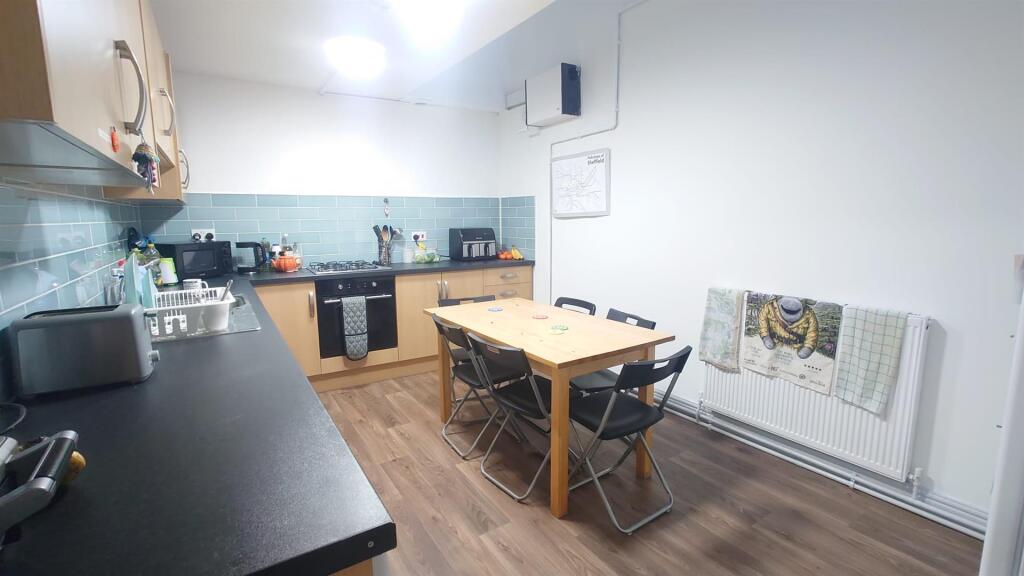 6 bed 1st Floor Flat for rent in Sheffield. From The Lettings Boutique - Sheffield