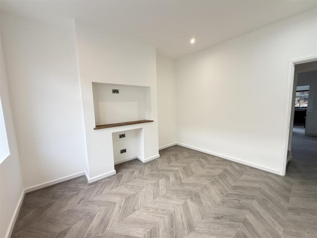 3 bed Mid Terraced House for rent in Sheffield. From The Lettings Boutique - Sheffield
