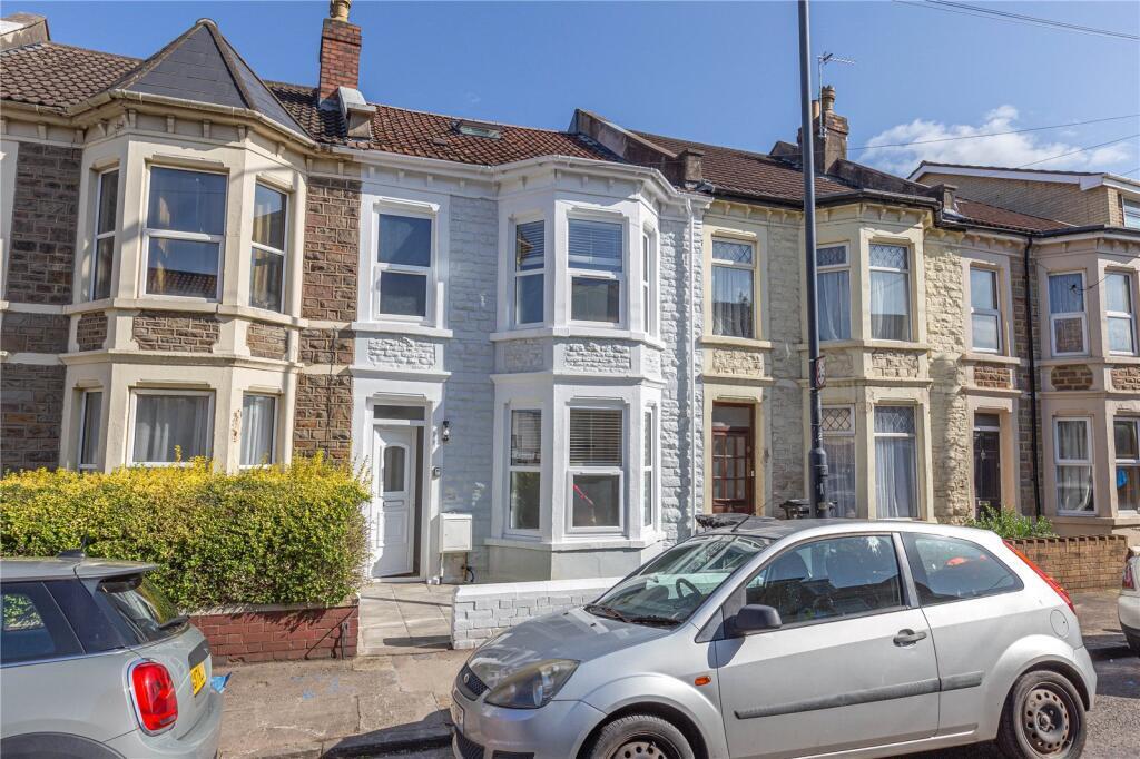 6 bed Mid Terraced House for rent in Hillfields. From Front Door Lettings Ltd - Bristol 6 bed Mid Terraced House for rent in Hillfields. From Front Door Lettings Ltd - Bristol