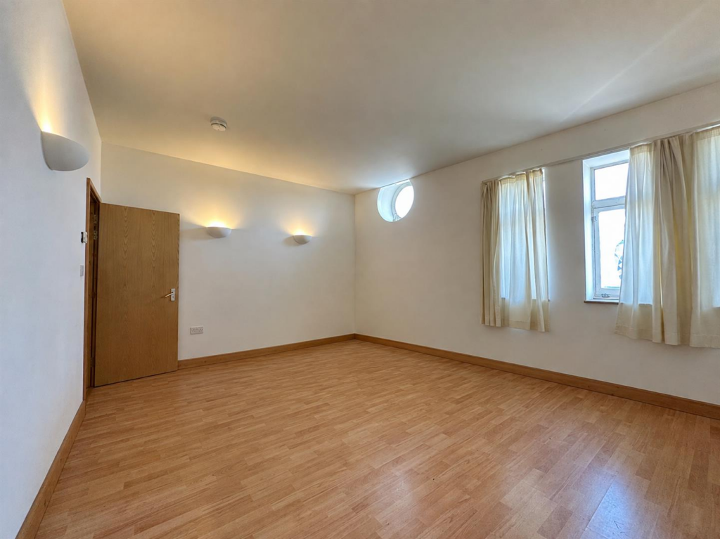 1 bed 1st Floor Flat for rent in Bristol. From Front Door Lettings Ltd - Bristol
