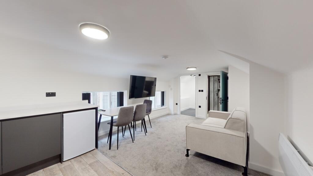 3 bed Mid Terraced House for rent in Nottingham. From Oak Student Letts