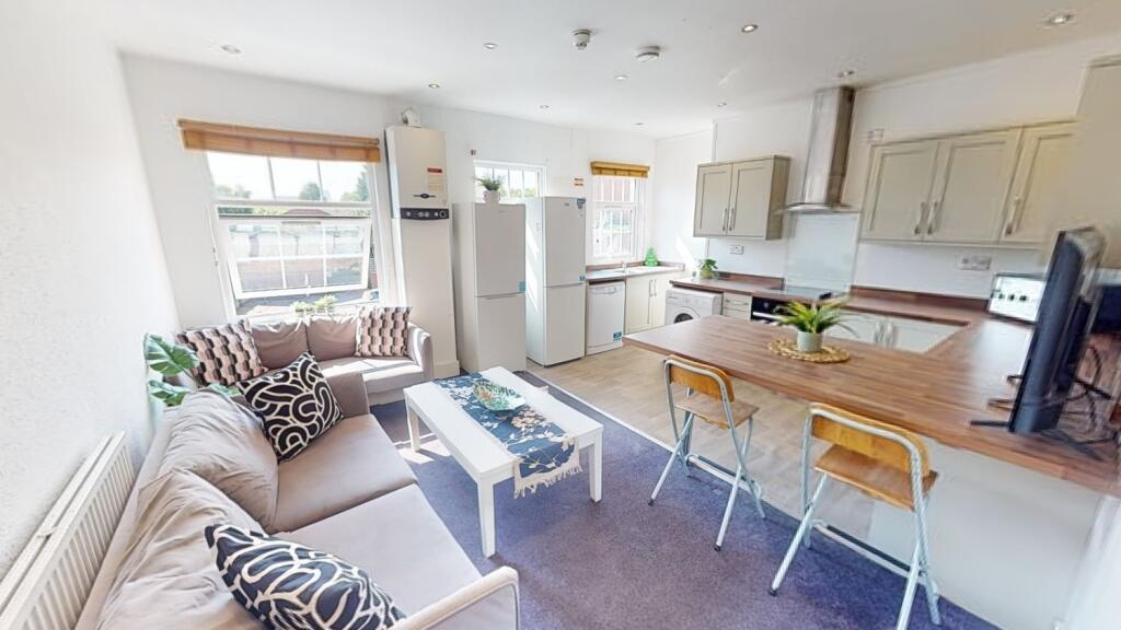 6 bed House (unspecified) for rent in Nottingham. From Oak Student Letts 6 bed House (unspecified) for rent in Nottingham. From Oak Student Letts