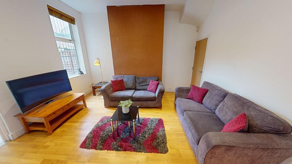 5 bed Semi Detached for rent in Nottingham. From Oak Student Letts 5 bed Semi Detached for rent in Nottingham. From Oak Student Letts