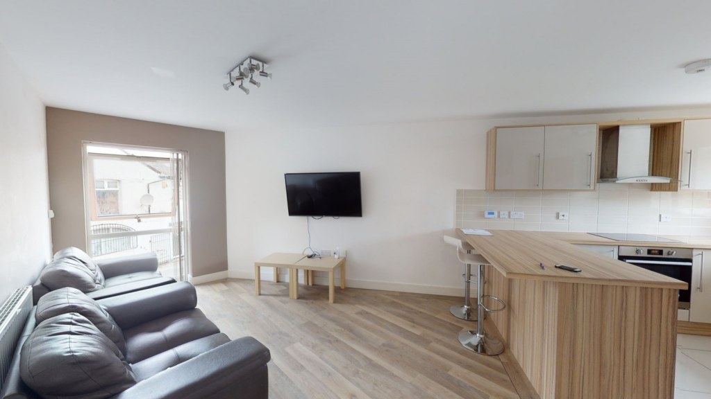 3 bed Apartment for rent in Nottingham. From Oak Student Letts