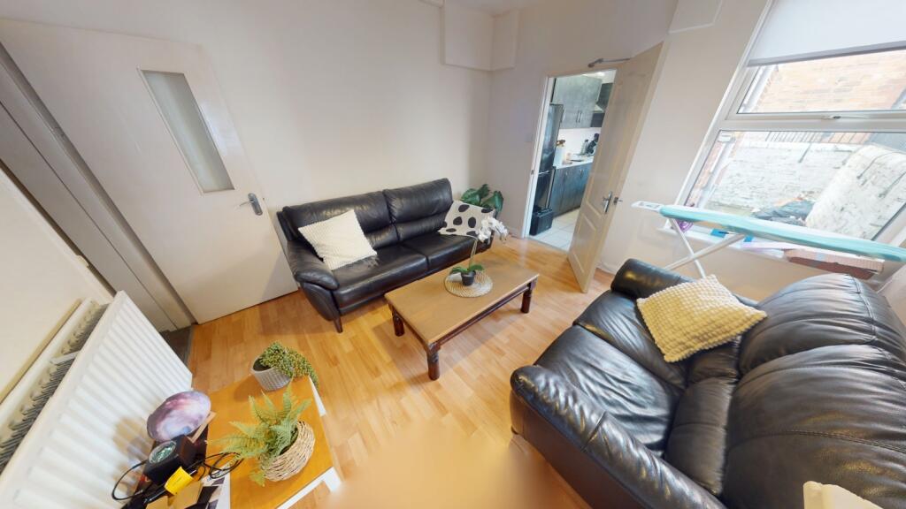 3 bed Semi Detached for rent in Nottingham. From Oak Student Letts