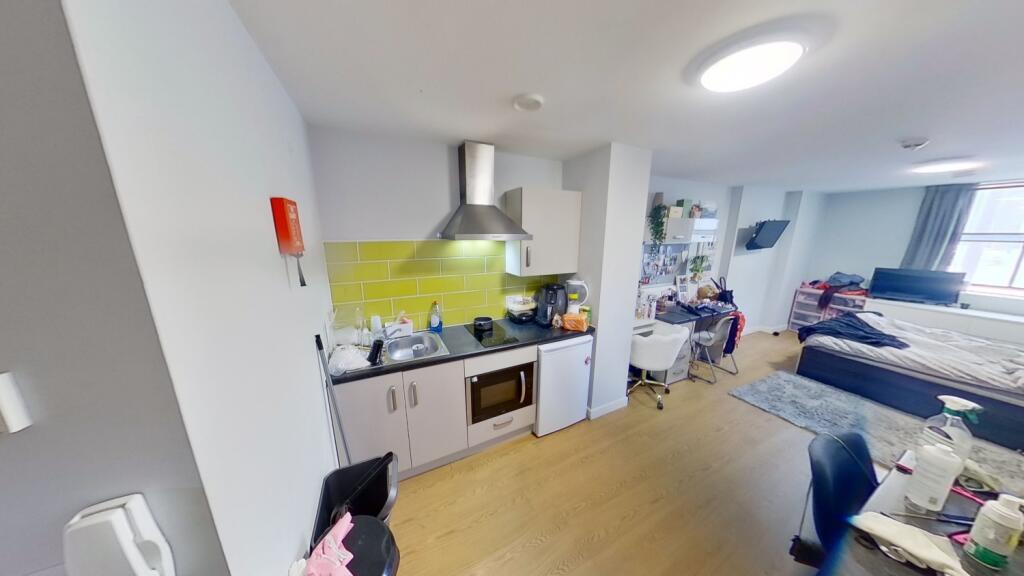 4 bed Studio for rent in Nottingham. From Oak Student Letts