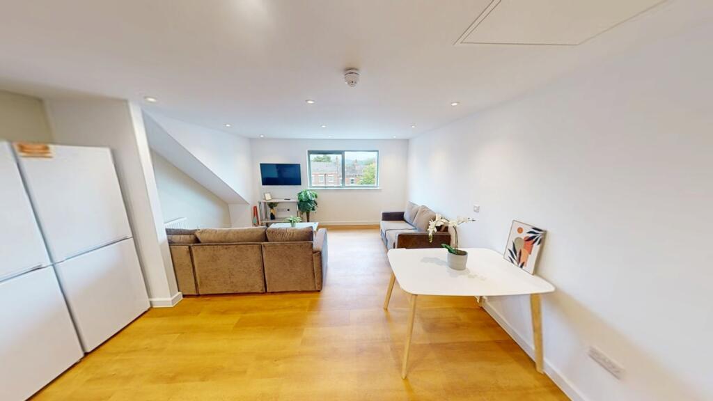 5 bed Apartment for rent in Nottingham. From Oak Student Letts 5 bed Apartment for rent in Nottingham. From Oak Student Letts
