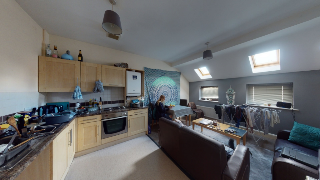 2 bed House (unspecified) for rent in Nottingham. From Oak Student Letts