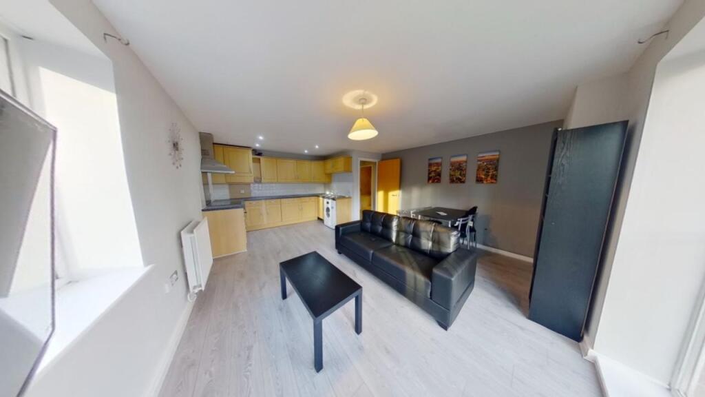 2 bed Mid Terraced House for rent in Nottingham. From Oak Student Letts