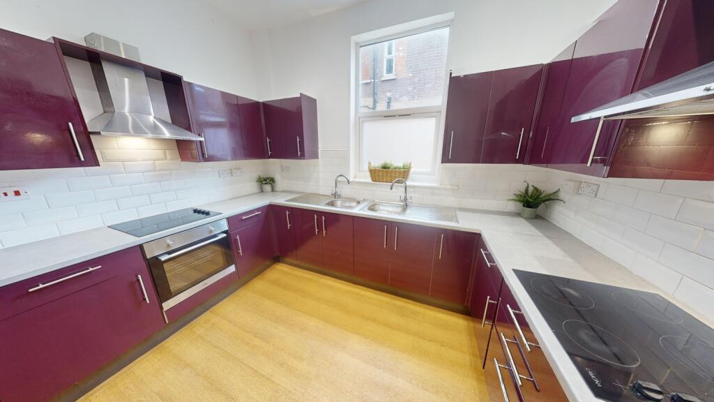 8 bed Semi Detached for rent in Nottingham. From Oak Student Letts