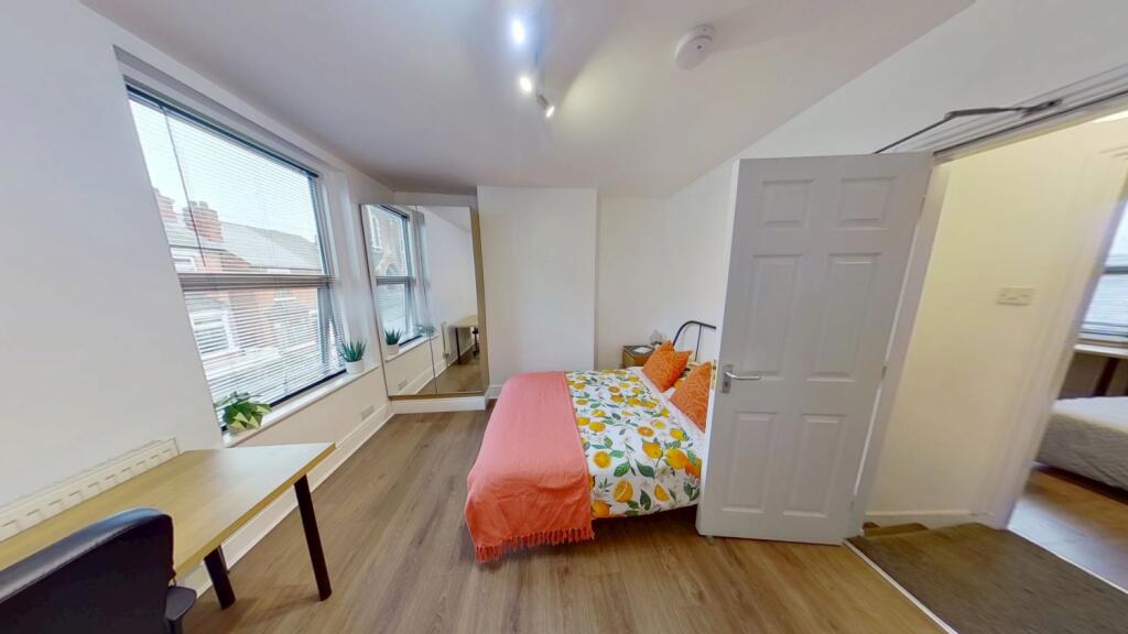 4 bed Mid Terraced House for rent in Nottingham. From Oak Student Letts