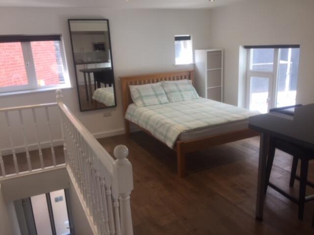 1 bed Mid Terraced House for rent in Nottingham. From Oak Student Letts