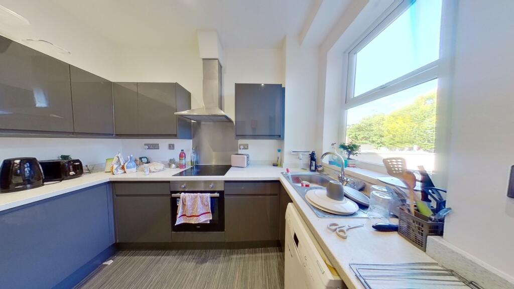 4 bed 1st Floor Flat for rent in Nottingham. From Oak Student Letts