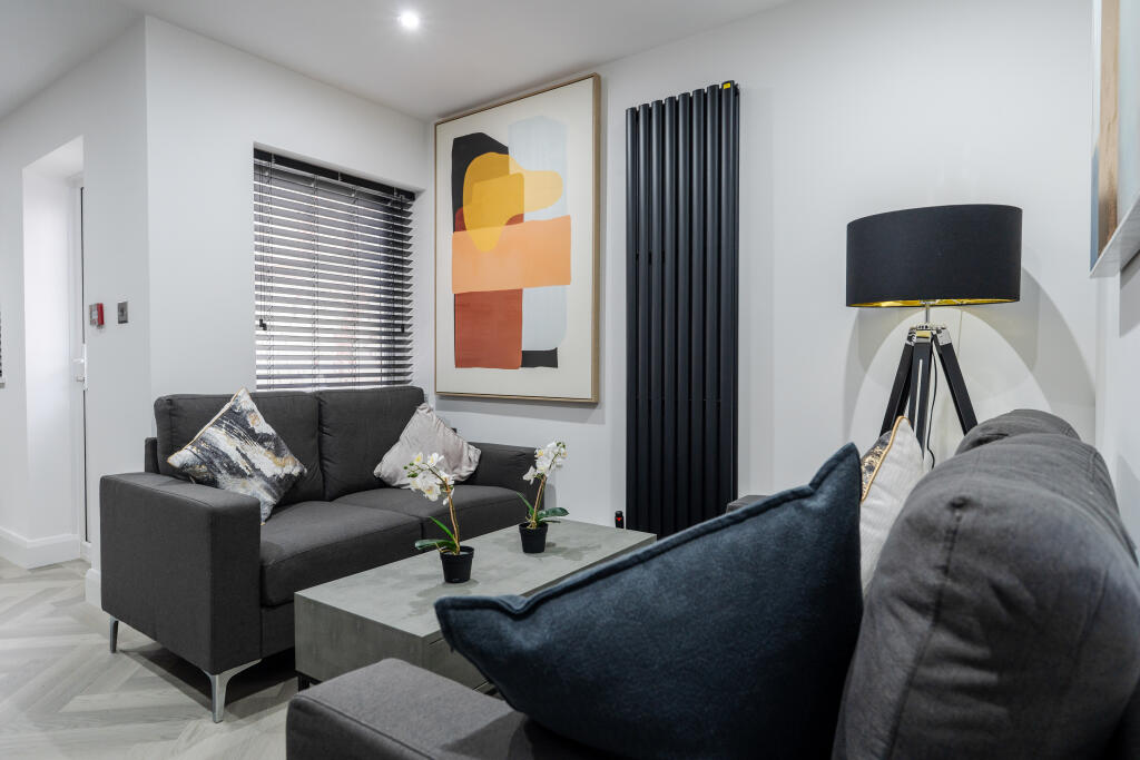 6 bed Mid Terraced House for rent in Liverpool. From Bric Living - Liverpool