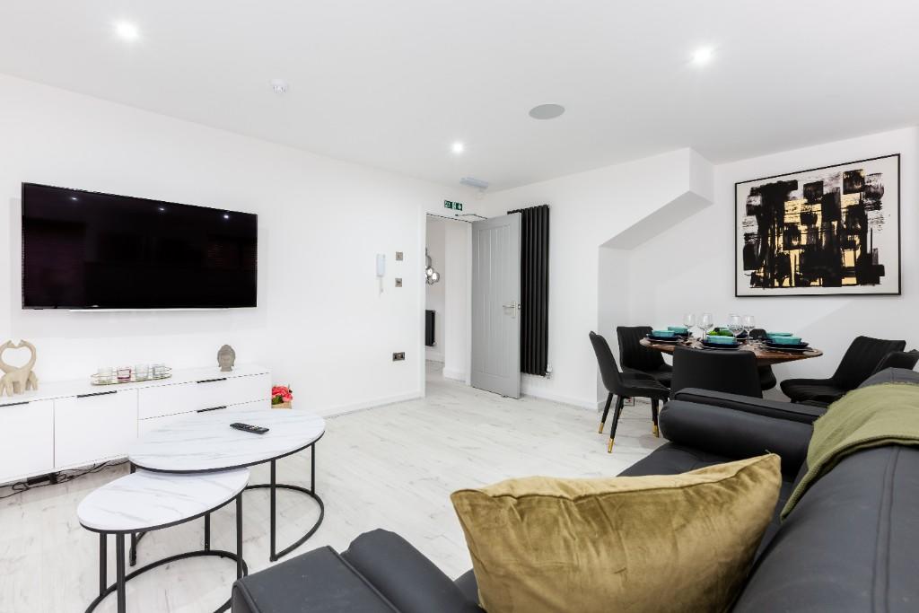 6 bed Mid Terraced House for rent in Liverpool. From Bric Living - Liverpool