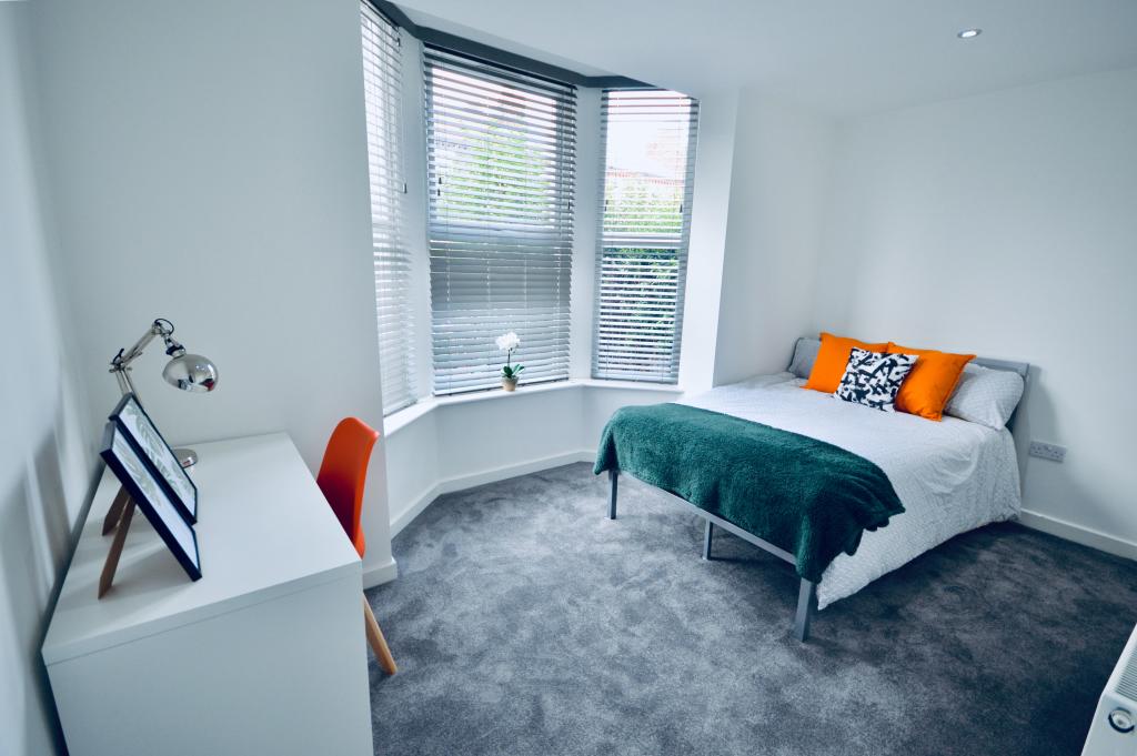 7 bed Detached for rent in Liverpool. From Bric Living - Liverpool
