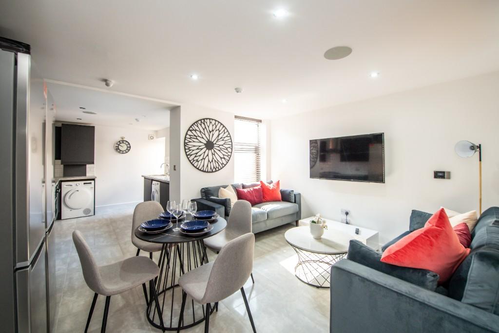 6 bed Mid Terraced House for rent in Liverpool. From Bric Living - Liverpool