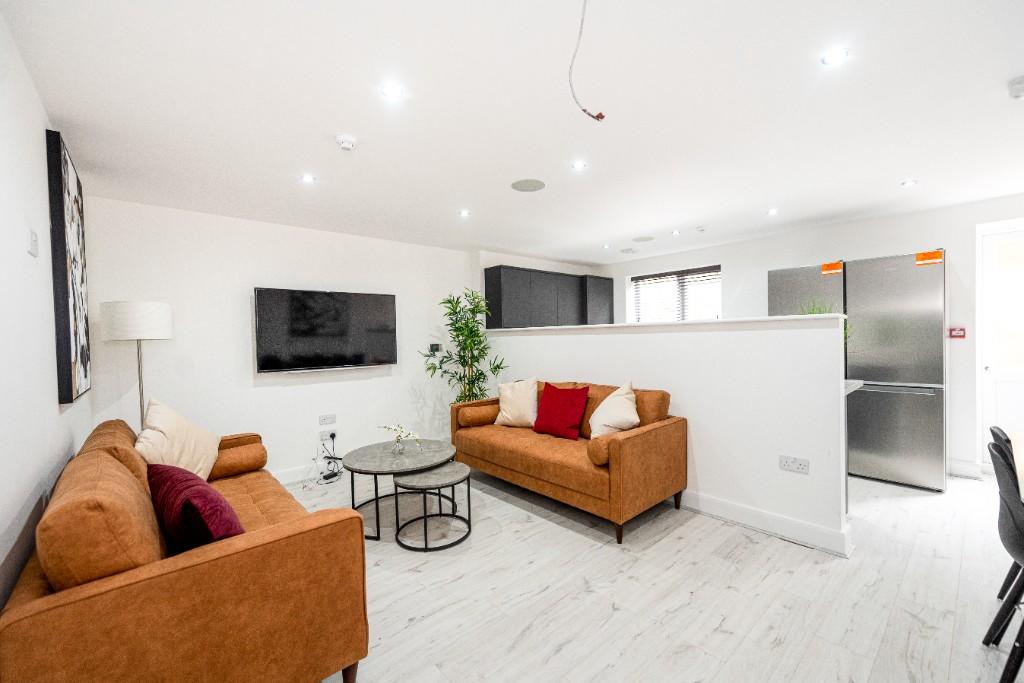 6 bed Mid Terraced House for rent in Liverpool. From Bric Living - Liverpool