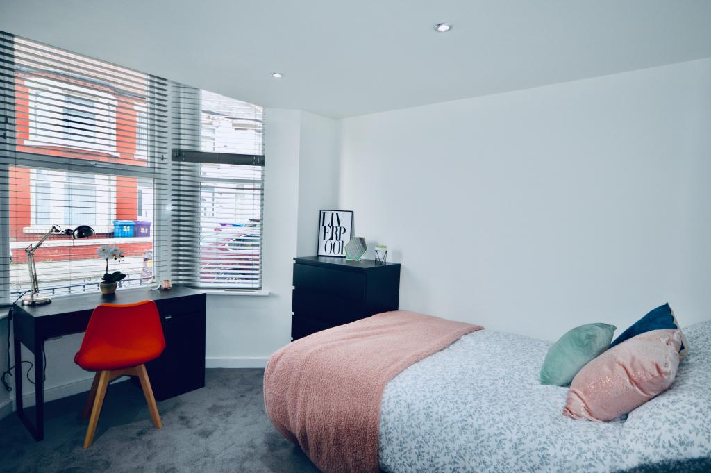6 bed Mid Terraced House for rent in Liverpool. From Bric Living - Liverpool