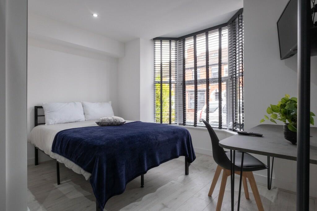 6 bed House Share for rent in Riseholme. From Bric Living - Lincoln