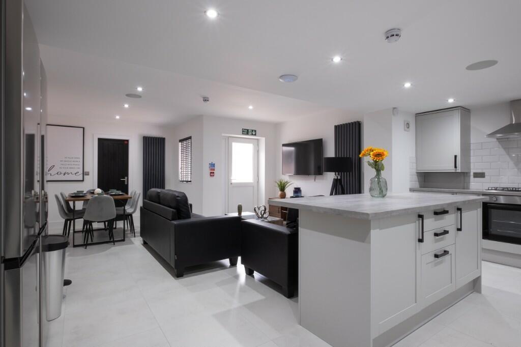 6 bed Detached for rent in Harmston. From Bric Living - Lincoln