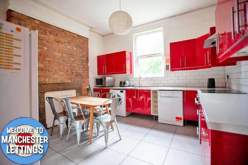 8 bed Semi Detached for rent in Manchester. From Welcome To Manchester Lettings