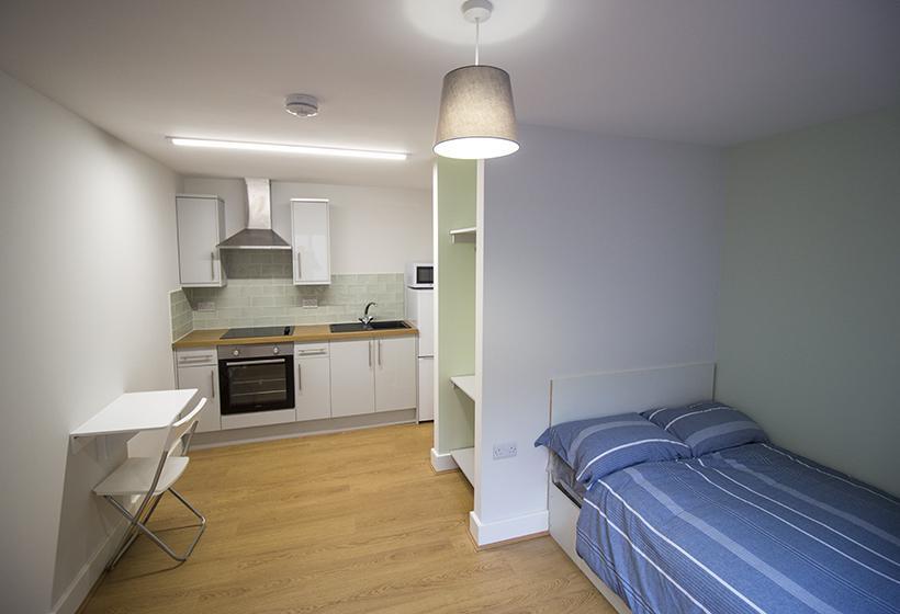 3 bed Studio for rent in Nottingham. From Mega Close - Nottingham 3 bed Studio for rent in Nottingham. From Mega Close - Nottingham