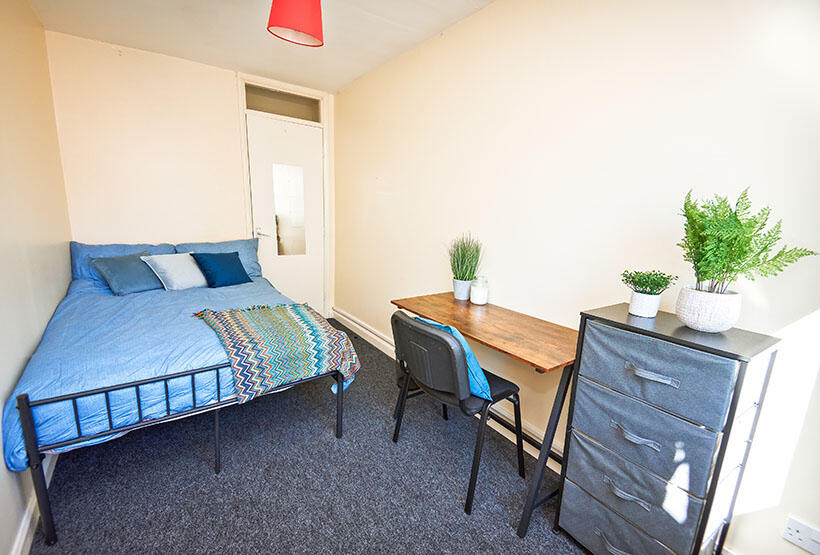 4 bed Town House for rent in Nottingham. From Mega Close - Nottingham